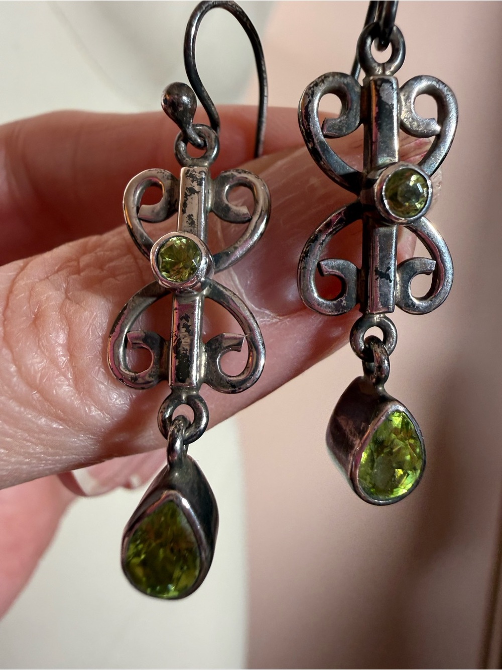 Vintage sterling silver Byzantine green peridot southwestern earrings
